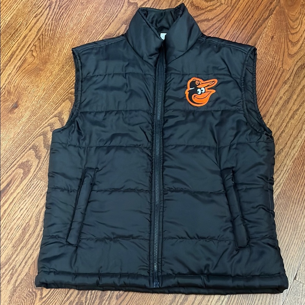 Baltimore Orioles Black and Orange Insulated Puffer Vest